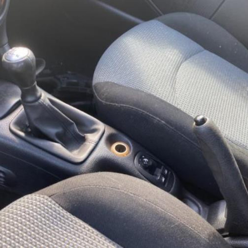 Boitier air bag PEUGEOT 206 Photo n°19