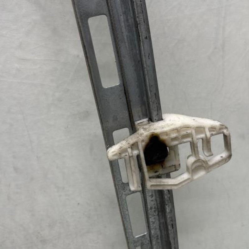 Leve vitre electrique avant droit PEUGEOT 206 Photo n°4
