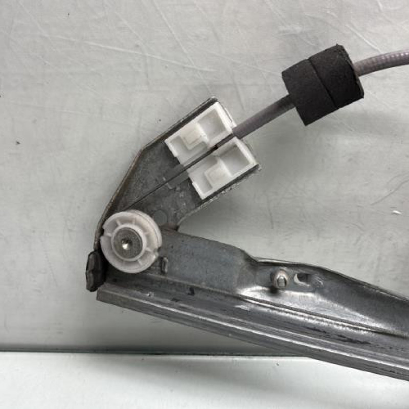Leve vitre electrique avant droit PEUGEOT 206 Photo n°6