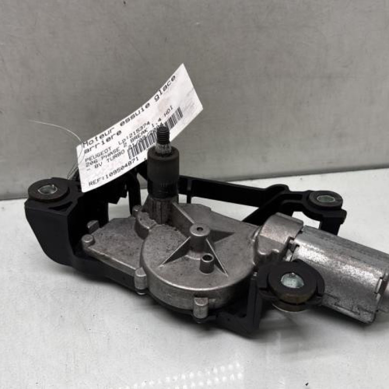 Moteur essuie glace arriere PEUGEOT 206 Photo n°1