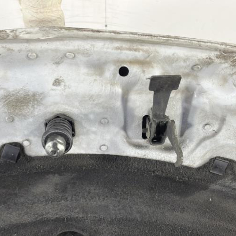 Capot OPEL CORSA D Photo n°11