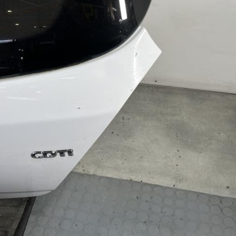 Malle/Hayon arriere OPEL CORSA D Photo n°4