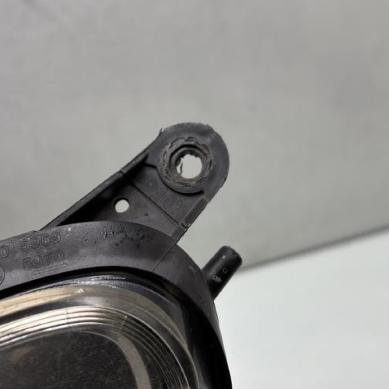 Optique avant principal gauche (feux)(phare) OPEL CORSA D Photo n°2