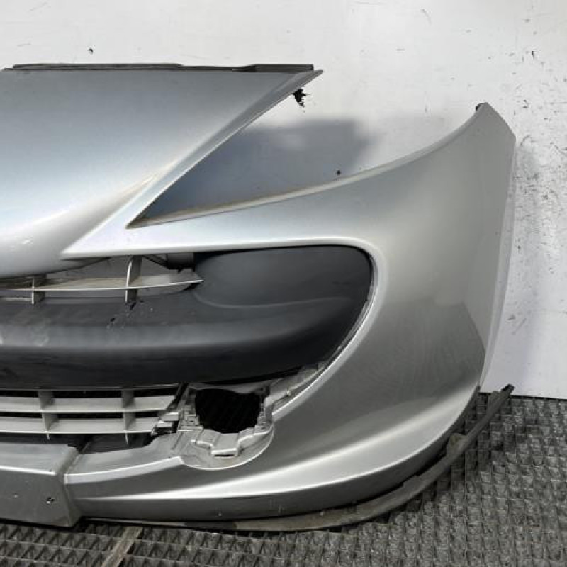 Pare choc avant PEUGEOT 207 Photo n°3