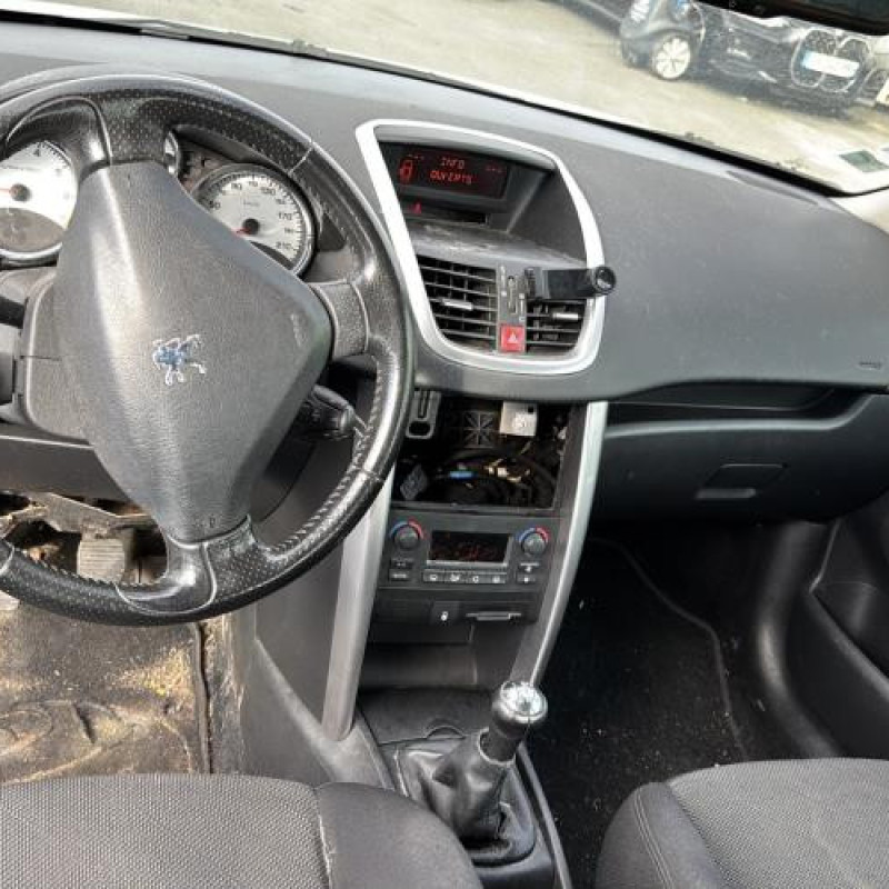 Pare choc avant PEUGEOT 207 Photo n°19