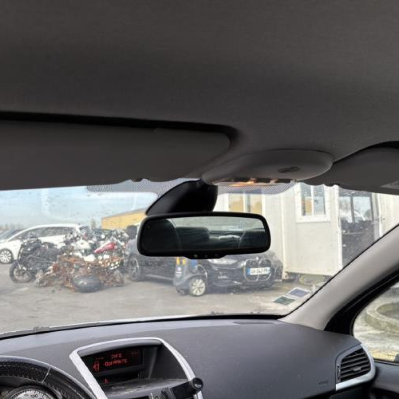 Pare choc avant PEUGEOT 207 Photo n°20