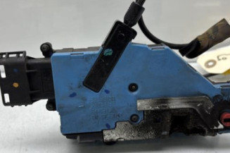 Serrure arriere droit PEUGEOT 207