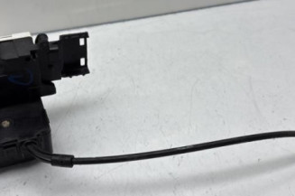 Serrure avant droit PEUGEOT 207