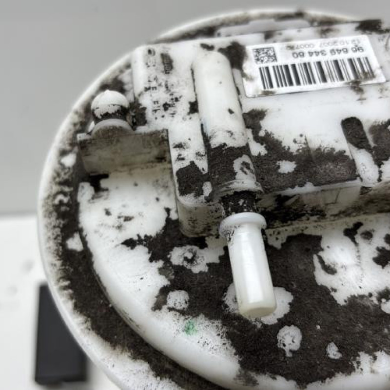 Pompe à carburant PEUGEOT 207 Photo n°3