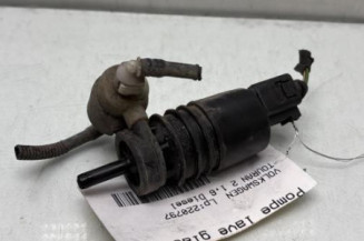 Pompe lave glace avant VOLKSWAGEN TOURAN 2 Photo n°1