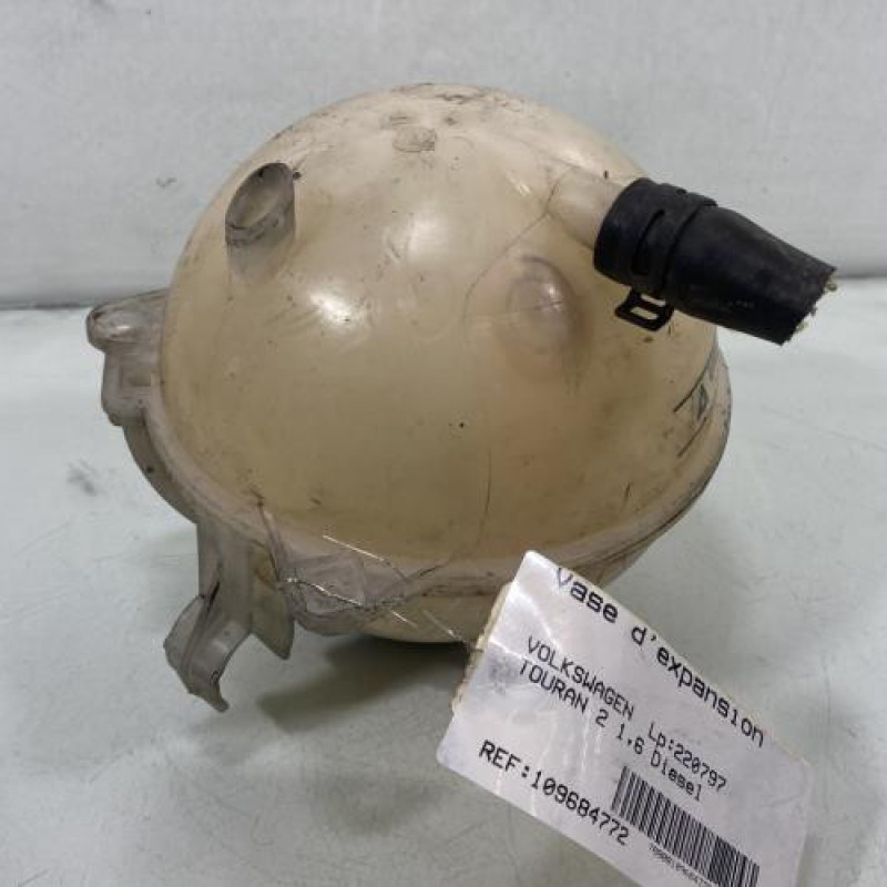 Vase d'expansion VOLKSWAGEN TOURAN 2 Photo n°1