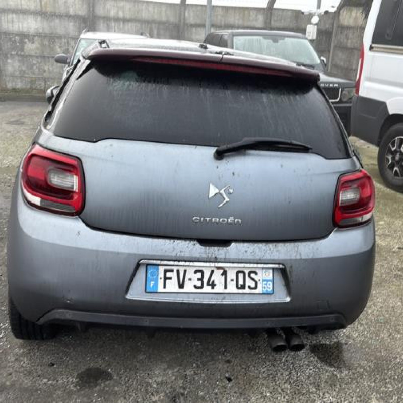 Feu arriere principal gauche (feux) CITROEN DS3 Photo n°9