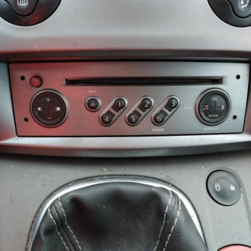 Porte avant gauche RENAULT SCENIC 2 Photo n°15