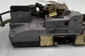 Serrure avant gauche CITROEN C8