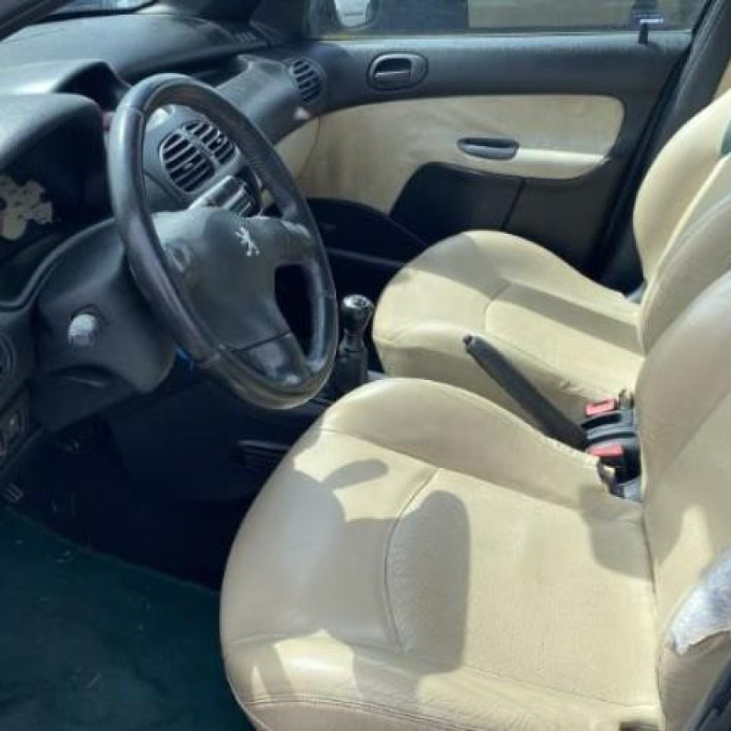 Pare choc arriere PEUGEOT 206 Photo n°7