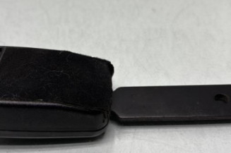 Attache ceinture avant gauche PEUGEOT 206