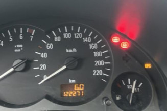 Renfort pare choc avant (traverse) OPEL CORSA C