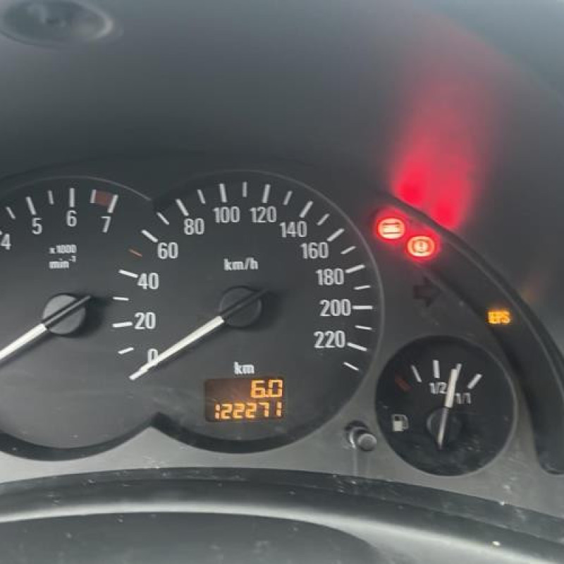 Renfort pare choc avant (traverse) OPEL CORSA C Photo n°14