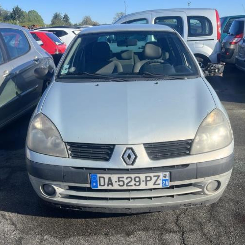 Capot RENAULT CLIO 2 Photo n°16