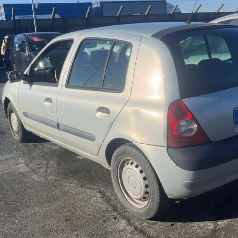 Capot RENAULT CLIO 2 Photo n°17