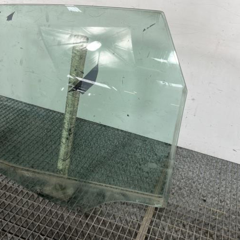 Vitre arriere gauche CITROEN C4 PICASSO 1 Photo n°3