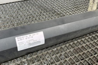Baguette de porte avant droite RENAULT MEGANE 3
