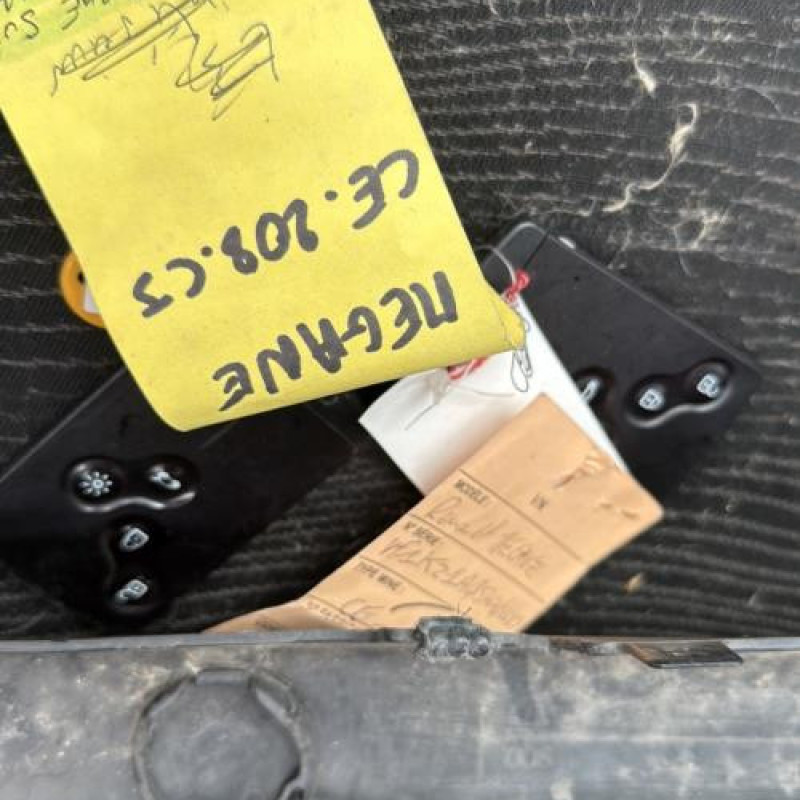 Baguette de porte avant droite RENAULT MEGANE 3 Photo n°19