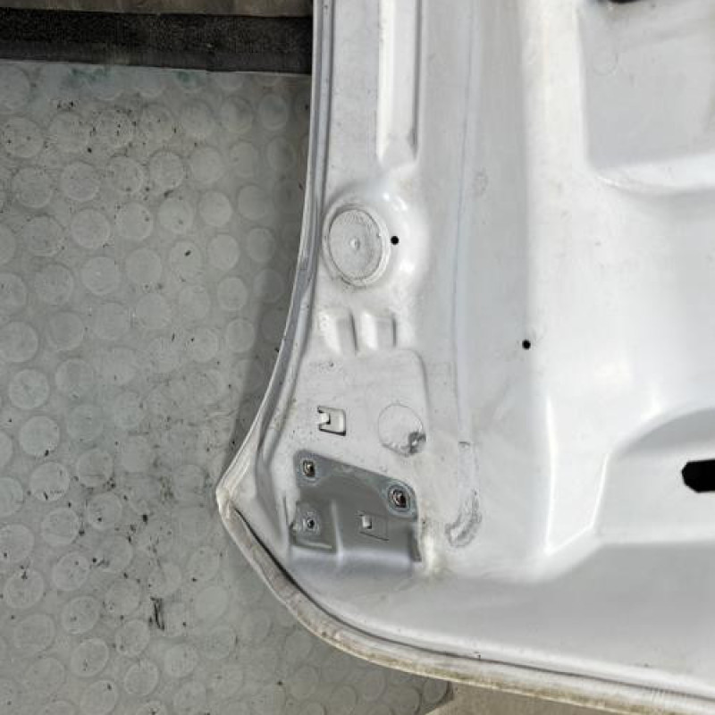 Capot RENAULT MEGANE 3 Photo n°8