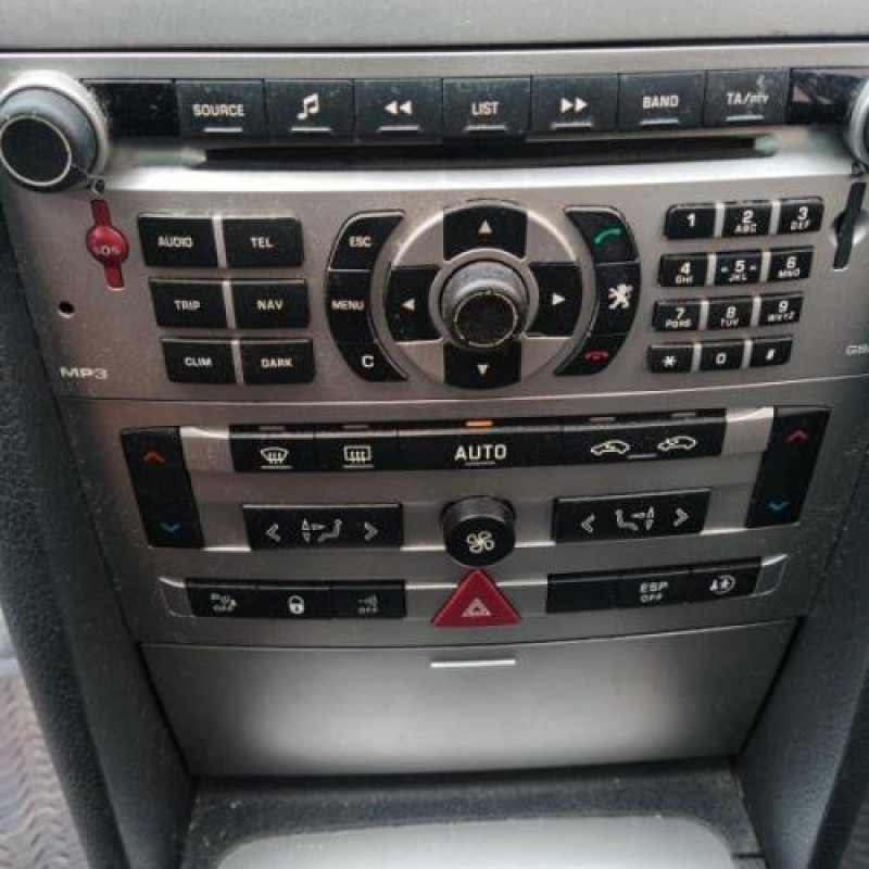 Interrupteur de leve vitre avant droit PEUGEOT 407 Photo n°20