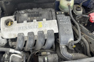 Attache ceinture arriere droit RENAULT CLIO 2