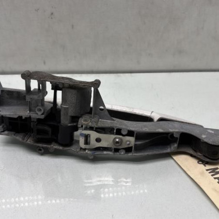 Poignee porte arriere gauche PEUGEOT 308 1