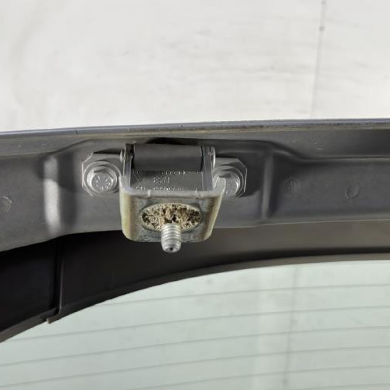 Malle/Hayon arriere RENAULT SCENIC 2 Photo n°8