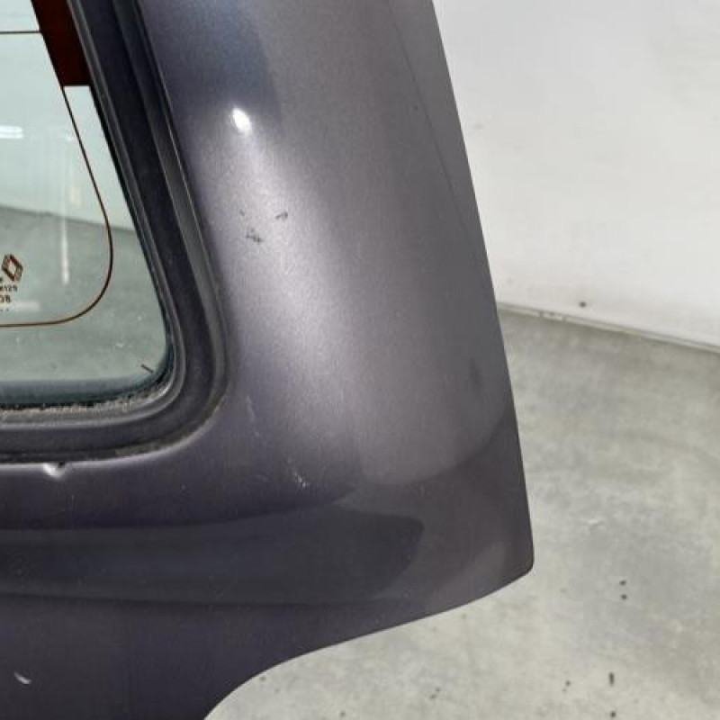 Malle/Hayon arriere RENAULT TWINGO 1 Photo n°5