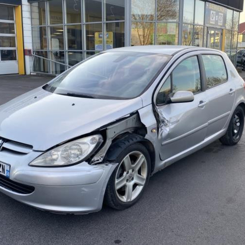 Pare choc arriere PEUGEOT 307 Photo n°8