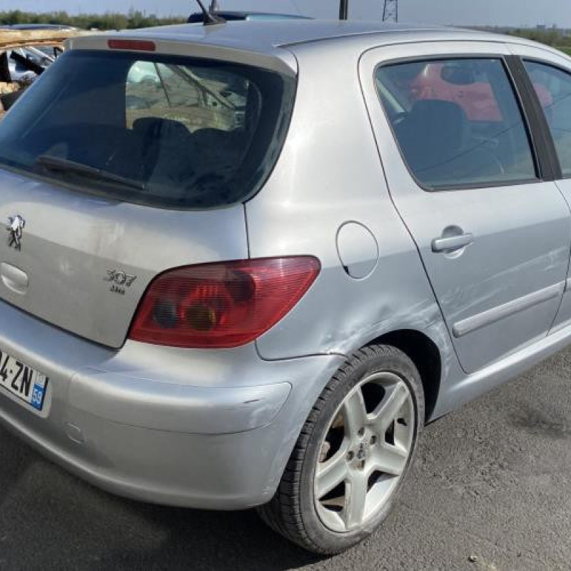 Pare choc arriere PEUGEOT 307 Photo n°11