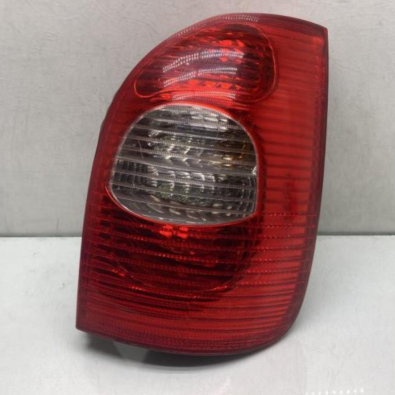 Feu arriere principal droit (feux) CITROEN XSARA PICASSO Photo n°1