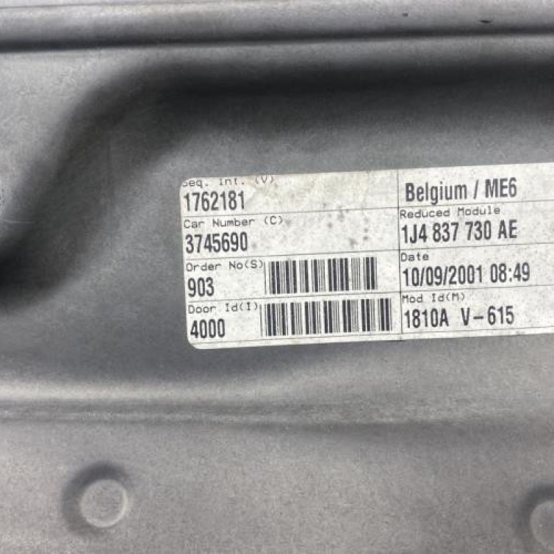 Leve vitre electrique avant droit VOLKSWAGEN GOLF 4 Photo n°4