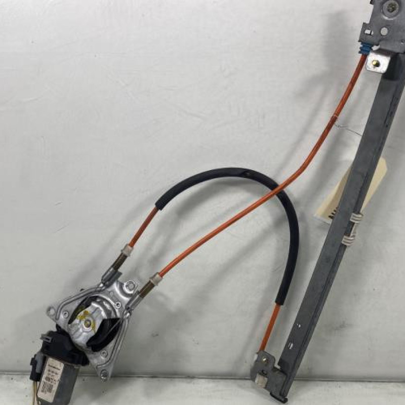 Leve vitre electrique avant droit CITROEN SAXO Photo n°1