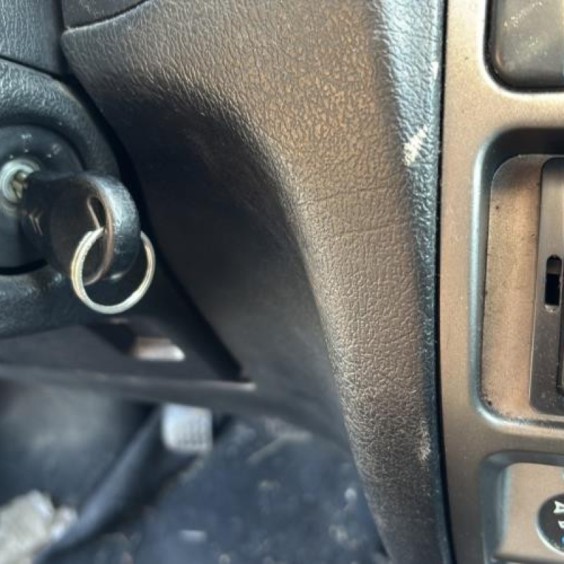 Interrupteur de leve vitre avant droit CITROEN SAXO Photo n°20