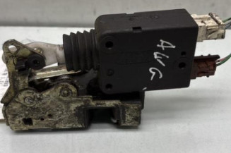 Serrure avant gauche CITROEN SAXO