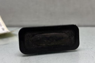Bouton de coffre RENAULT GRAND SCENIC 2 Photo n°1