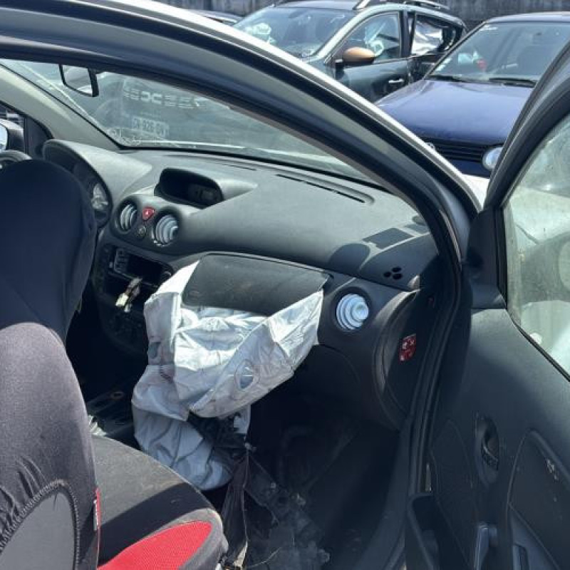 Poignee porte avant droit CITROEN C2 Photo n°17
