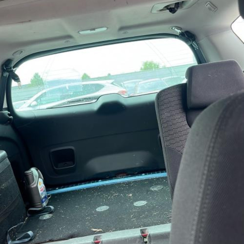 Porte arriere gauche PEUGEOT 308 1 SW Photo n°13