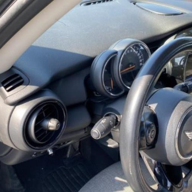 Leve vitre electrique avant droit MINI MINI 3 F56 Photo n°20