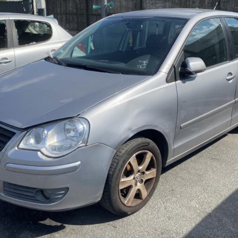 Vitre avant gauche VOLKSWAGEN POLO 4 Photo n°5