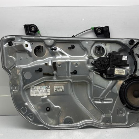 Leve vitre electrique avant gauche VOLKSWAGEN POLO 4 Photo n°1