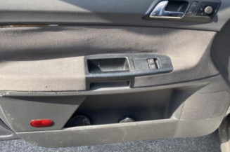 Vitre avant gauche VOLKSWAGEN POLO 4