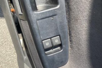 Vitre avant gauche VOLKSWAGEN POLO 4