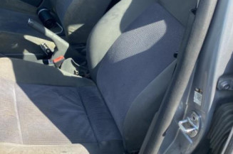 Vitre avant gauche VOLKSWAGEN POLO 4