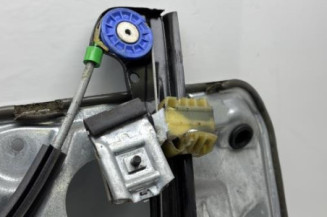 Leve vitre electrique avant gauche VOLKSWAGEN POLO 4